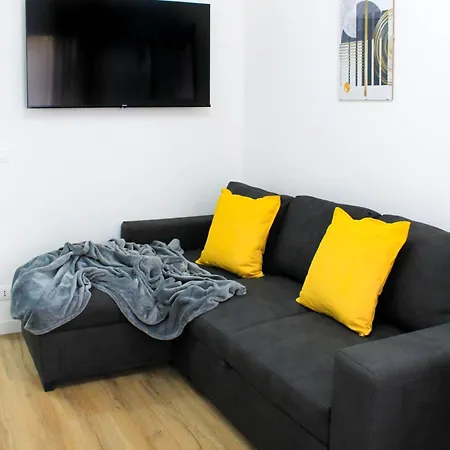 Golden Nest Appartement